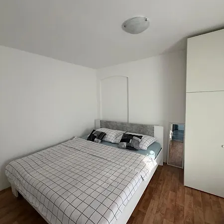 Apartment Tonka Punat